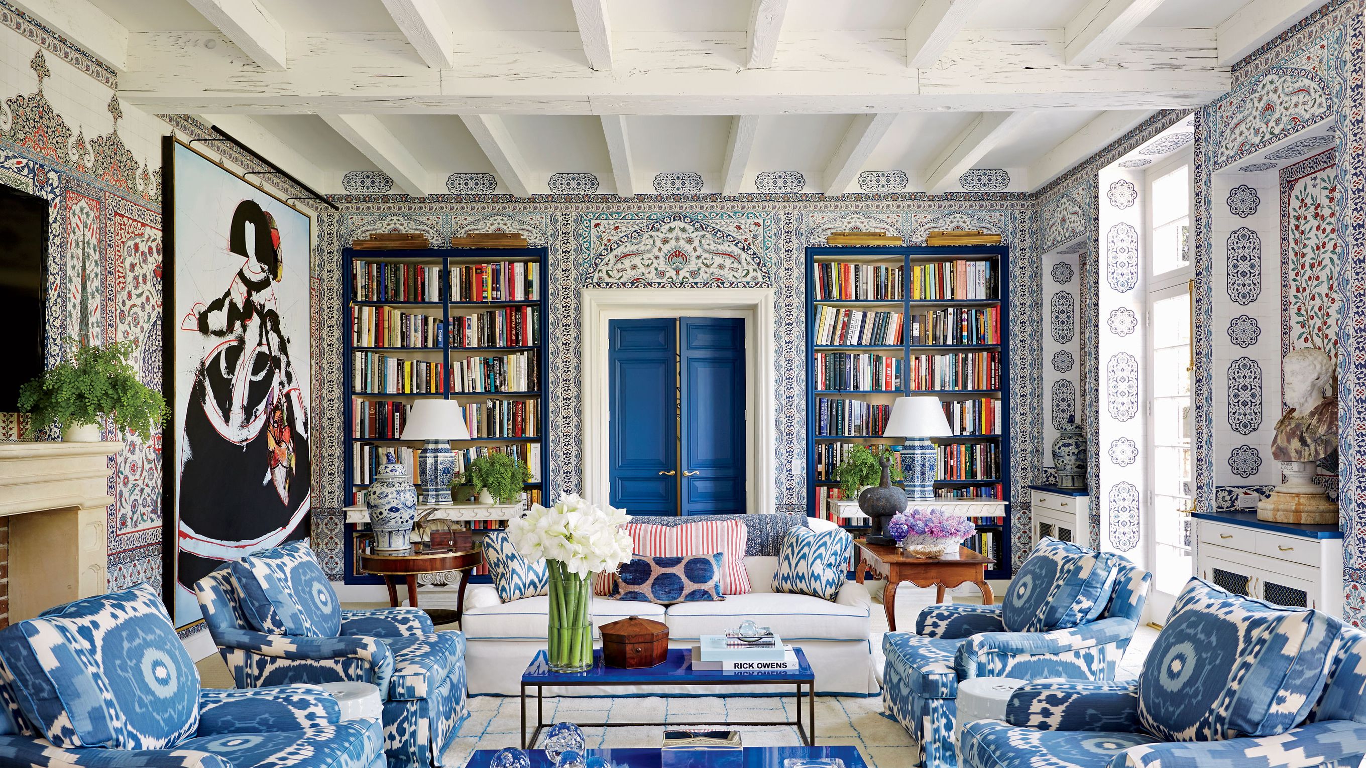 Custom Wallpaper and Mural Installation